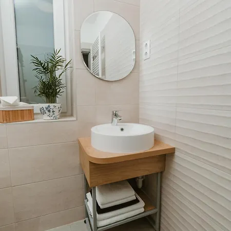 Ady54 Apartment *